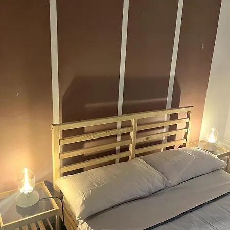 Cozy - On The River Lungo Po Daire